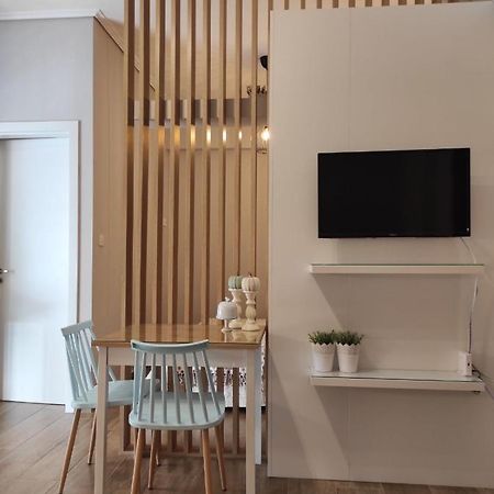 Central Apartment 2 Каламата Екстер'єр фото