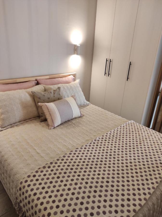 Central Apartment 2 Каламата Екстер'єр фото
