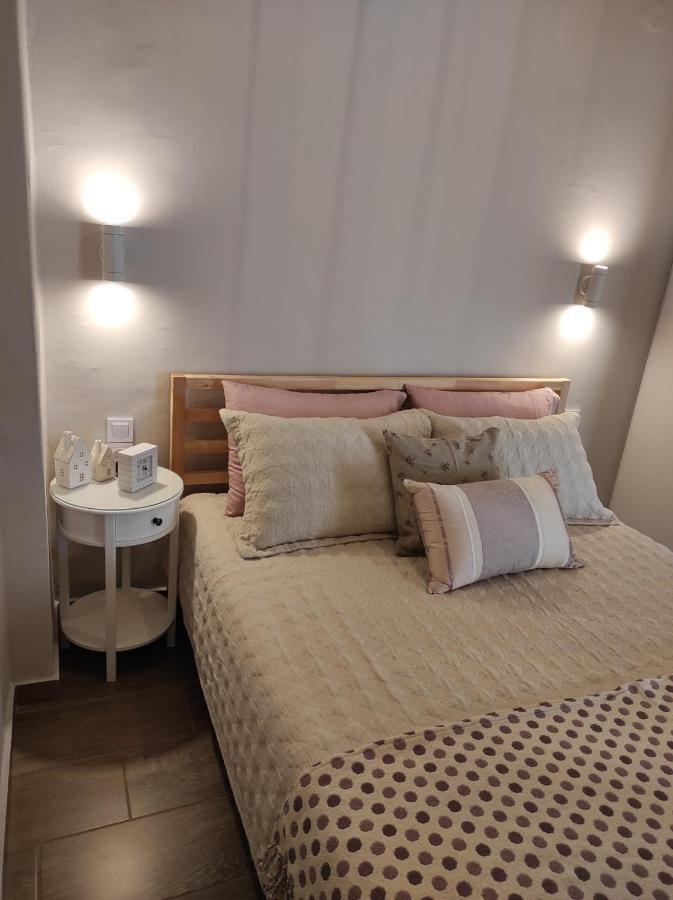 Central Apartment 2 Каламата Екстер'єр фото