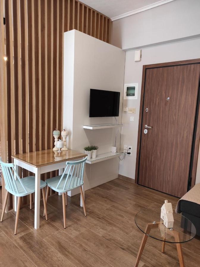 Central Apartment 2 Каламата Екстер'єр фото